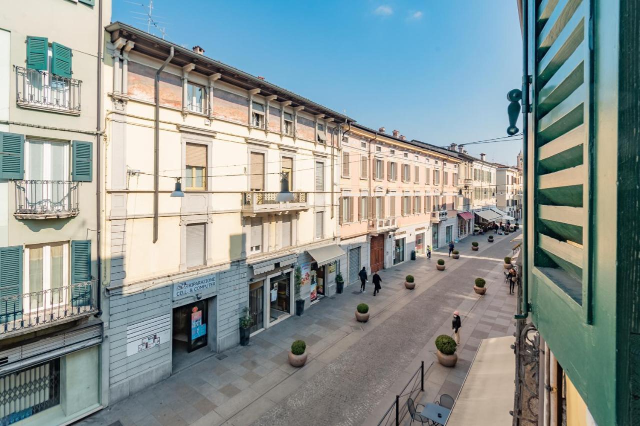 Appartamento Piazza Garibaldi - F&L Apartment Brescia Exterior foto